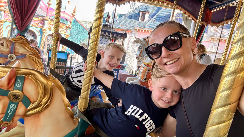Le Carousel de Lancelot meivakantie