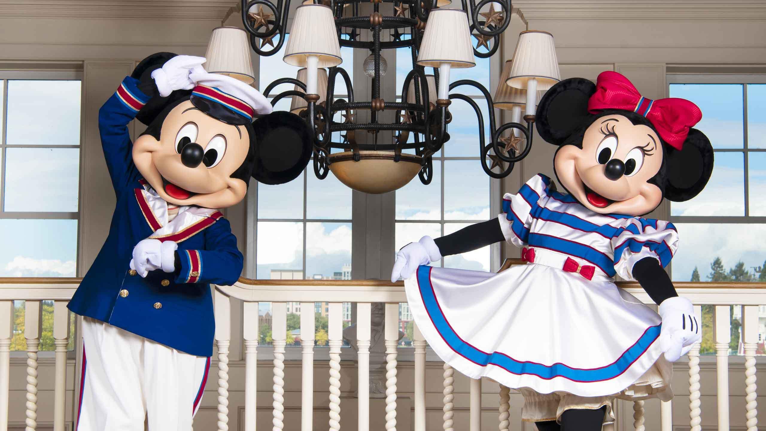 Newport Bay Club Disney Figuren ontmoeten