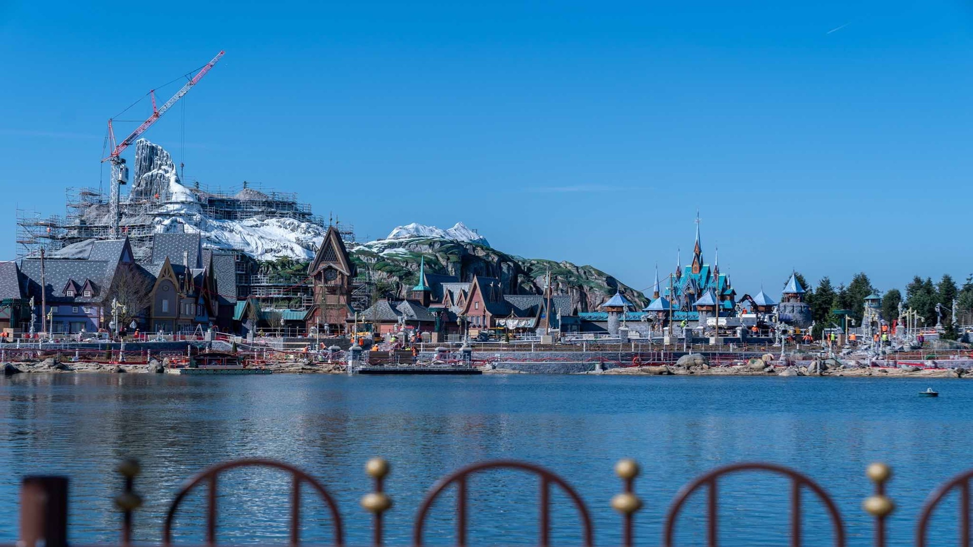 World of Frozen