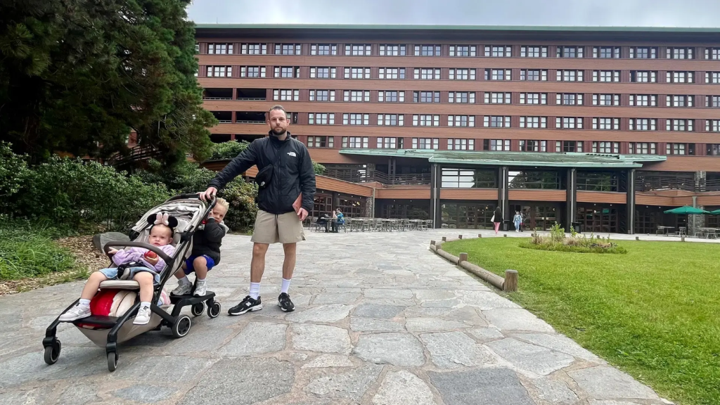 Disney's Sequoia Lodge