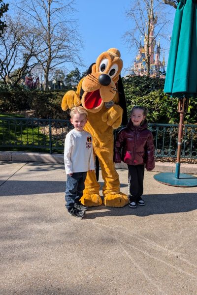 Pluto-ontmoeten.jpg